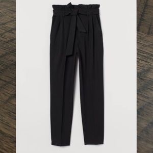 H&M paper bag pants, excellent condition